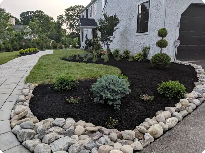 Mulch Installation in Flour Bluff project 5